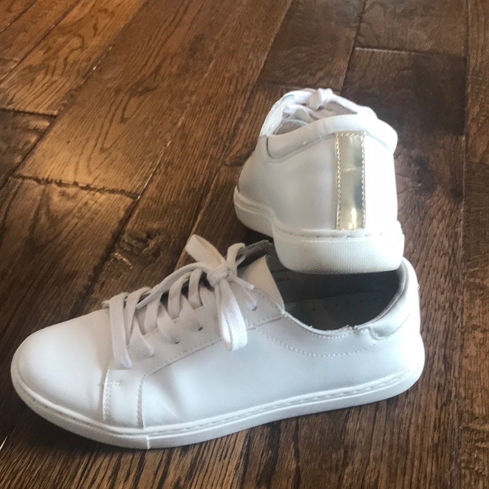 Kenneth Cole Reaction White Sneaker